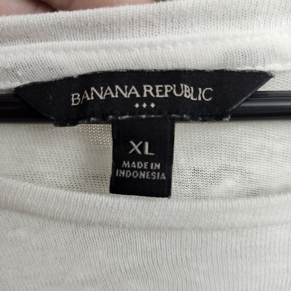 Banana Republic White Lace Accent Tank Top - Picture 2 of 5